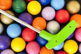 Mini golf  balls and putter